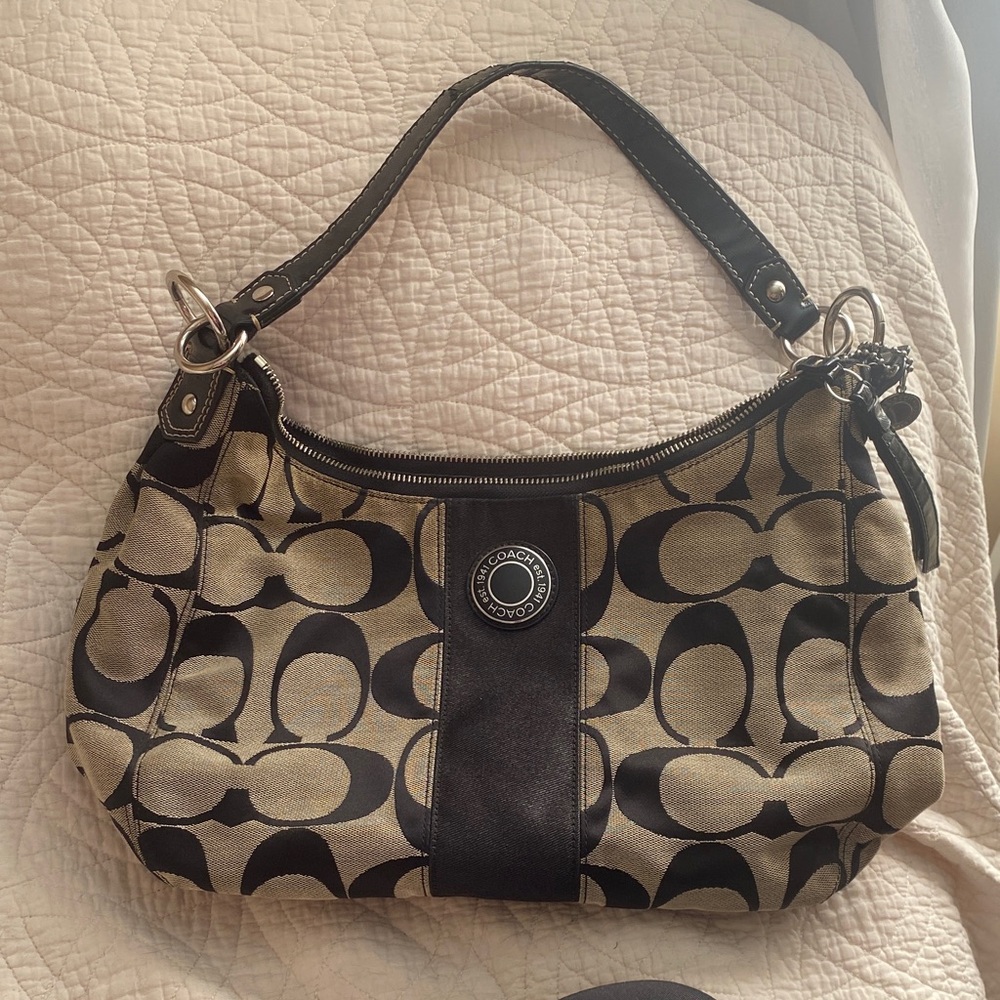 Coach Signature Canvas medium Hobo Shoulder bag